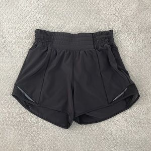 Lululemon Size 2 Hotty Hot Shorts